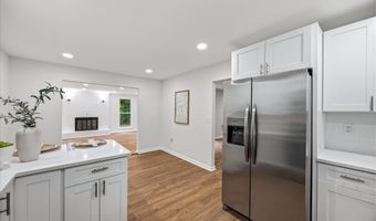 4001 YARMOUTH Ln, Bowie, MD 20715