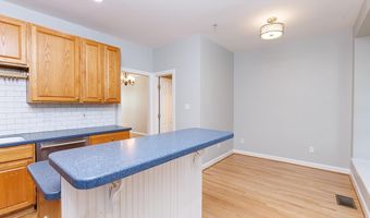 504- J N THOMAS St J, Arlington, VA 22203