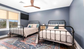 70 Sunset Dr, Belmont, NH 03220