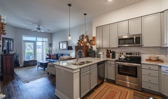 10521 Stony Bluff Dr 402, Ashland, VA 23005