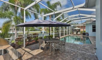 5318 LOON NEST Ct, Apollo Beach, FL 33572