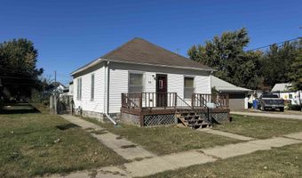 215 S 3rd St, Albia, IA 52531