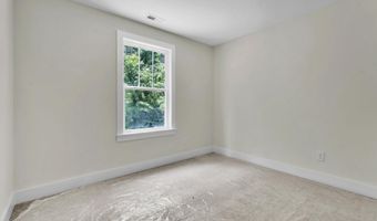 402 Woodland Cir, Belton, SC 29627