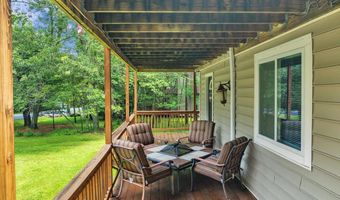 748 Towamensing Trl, Albrightsville, PA 18210