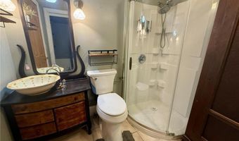 1907 S Shore Dr, Albert Lea, MN 56007