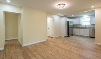 215 Sunset Dr, Athens, TN 37303