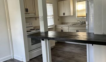 221 N Franklin Ave, Ames, IA 50014