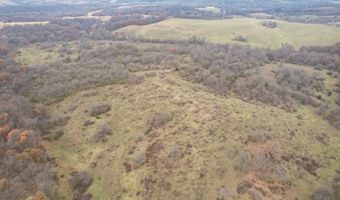 576 Th Ave, Albia, IA 52531