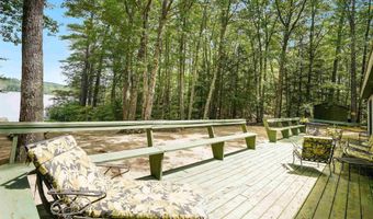 4 Clark Island Rd, Amherst, NH 03031