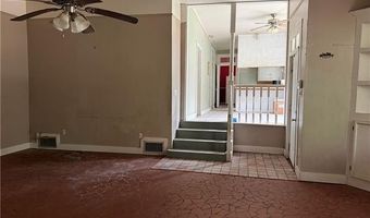 214 E PINE St, Amite, LA 70422