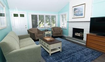 15 Treasure Rd, Narragansett, RI 02882