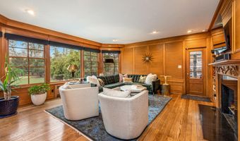 4655 N Wilshire Rd, Whitefish Bay, WI 53211