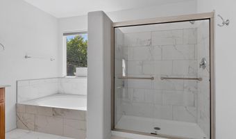 2104 San Venito Rd NW, Albuquerque, NM 87104