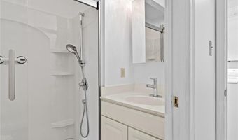 1114 Arbor Spring Ct, Ballwin, MO 63021