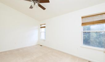 5236 BALLYCASTLE Cir, Alexandria, VA 22315