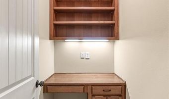 4429 Ellis Ct, Benton, LA 71006