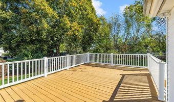 28 Hybrid Dr, Cranston, RI 02920