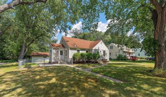 1929 Jerrold Ave, Arden Hills, MN 55112