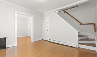 1251 Mendon Rd, Cumberland, RI 02864