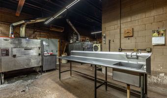 212 S Hickory St, Abbott, TX 76621