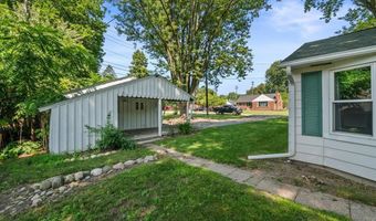 73837 Floral St, Armada, MI 48005