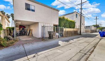 1062 Tourmaline St, San Diego, CA 92109