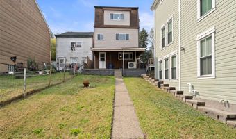 2703 Burham St, Airville, PA 15203