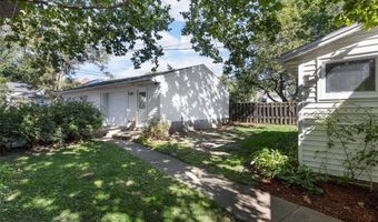 204 N Huber St, Anamosa, IA 52205