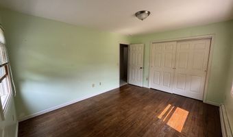 11 Olympic Dr, Danbury, CT 06810