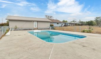 22875 NW Parker Ln, Altha, FL 32421