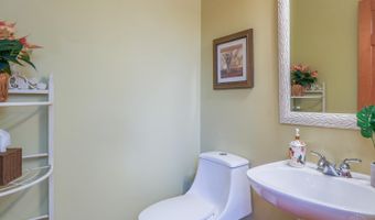 1136 Stewarton, Cincinnati, OH 45102