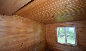 36 Island Dr, Bridport, VT 05734