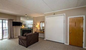 9 F River Run Dr, Bartlett, NH 03838
