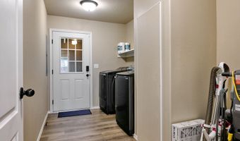 11633 WARBLER Ln, Aurora, OR 97002