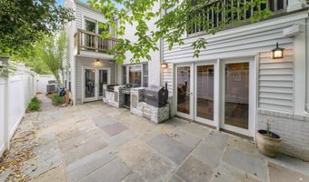 5714 HUNTINGTON Pkwy, Bethesda, MD 20814