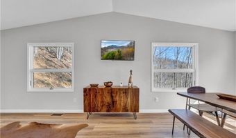 271 Dogwood Trl, Banner Elk, NC 28604