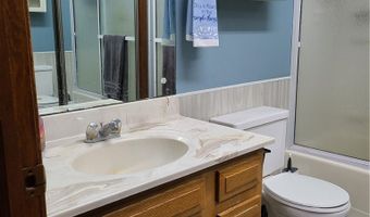 5947 Dailey Rd, Akron, OH 44319