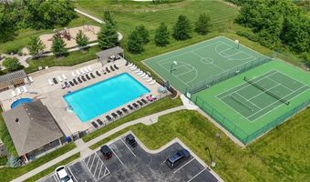 14500 Aurora Ln, Basehor, KS 66007
