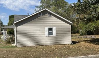 812 Valley Ave, Ava, MO 65608