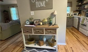 165 Shadow Moss Dr, Athens, GA 30605