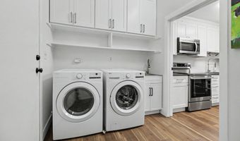 731 Skynob Dr, Ann Arbor, MI 48105