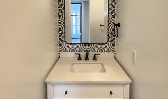 308 Seventh Ave NE Apt 7, Asbury Park, NJ 07712