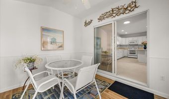 9 Blue Meadow Ct 9, Bourne, MA 02532