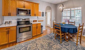 352 DOGWOOD Trl, Alabaster, AL 35007