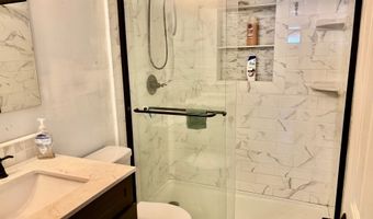 21 Oven Rock Rd, Bethel, CT 06801