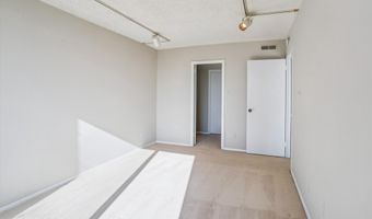 5225 POOKS HILL Rd 417N, Bethesda, MD 20814