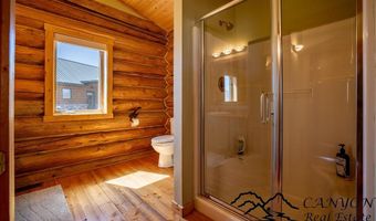 39 Moccasin Trl, Clark, WY 82435