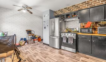 26 Karen Ct A, Bridgeport, CT 06606
