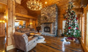 18999 River Rd, Athens, OH 45701