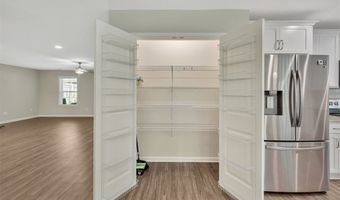 303 Plantation Pt, Anderson, SC 29625